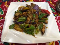 -九妹农家大铁锅东北菜(江湾店)