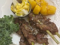 -露露家咖啡店