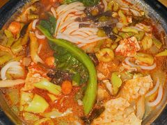 -凤张螺蛳粉·爽口粉(跃进路总店)