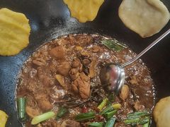-鲁员外地锅鸡地锅鱼(古墩路店)