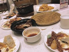 -闫府私房菜(经四路万达店)