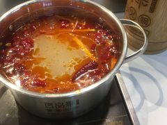 -百品聚旋转火锅(号外店)