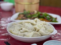 猪肉酸菜饺子-哈尔滨饺子王·东北菜(鱼鳞浃路店)