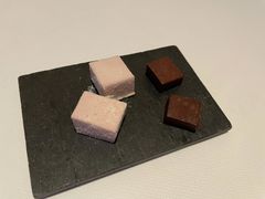 餐后甜品-AZUR聚(香格里拉饭店)