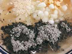 -正南齐北·老街糯米团(洪崖洞店)