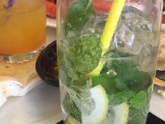 -东方红海鲜百汇(国际大厦店)