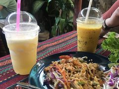 -Tikky Cafe