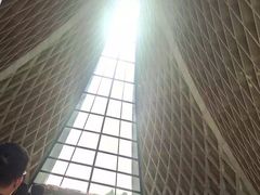-路思义教堂