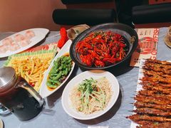 -肥肥虾庄·金牌油焖大虾(东湖欢乐谷店)