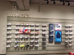 -NIKE品牌体验店(南京东路店)