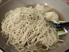 -小梁哥云吞面(黄贝岭店)