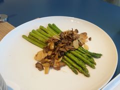 -一坐一忘云南菜(嘉里中心店)