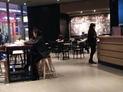 -星巴克臻选(郑州中原万达店)