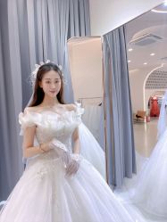 -Color卡诺婚纱礼服馆(南京严选店)