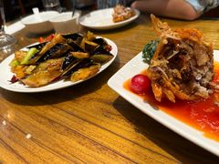 -泉畔人家·老济南经典鲁菜(大明湖店)