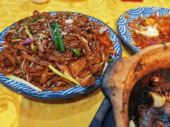 -天宝食坊·啫啫煲大排档(西华路店)