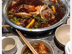 -肖肖酸萝卜鱼火锅(总店)