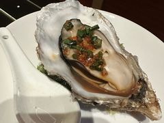 -大中华希尔顿酒店-念自助餐·嗨啤·小龙虾