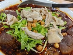 -朱大嘴肥肠血旺(福字街店)