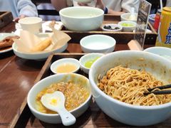 -蟹上黄·蟹黄面·江南糖水(人民广场店)