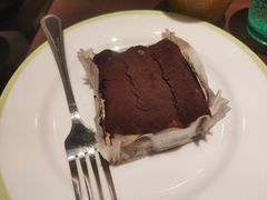 提拉米苏-萨莉亚意式餐厅(杭州滨江天街店)