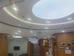 -雅悦齿科(顾村公园店)