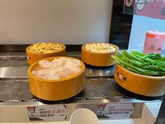 -龍歌自助小火锅(市北CBD万达店)