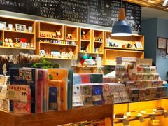 -猫的天空之城概念书店(印象城购物中心店)