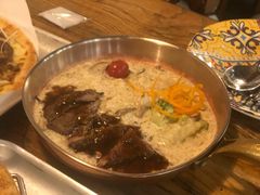 牛肉蘑菇烩饭-I HOLIC艾豪丽披萨(KKone店)