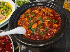 -万重锦·人文川菜馆(骡马市店)