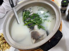 -天乐农家鱼头王(天目湖店)