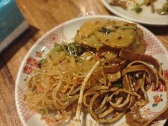 -老方桌烂蹄花川菜馆(九龙坡店)