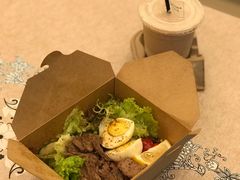 牛肉大虾沙拉-咖啡·湖(德清店)