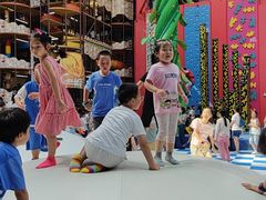 -蒙特利亲子乐园