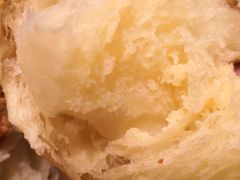 丹麦奶酥菠萝包-卡玛王子·面包·蛋糕(南山宝能环球汇店)