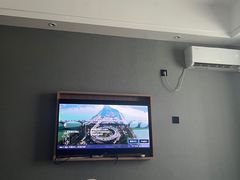 -墨客悦庭酒店(长沙麓谷涉外经济学院店)