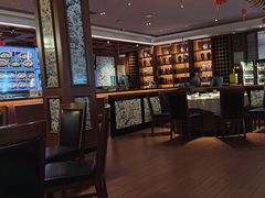 -八府香鸭·啫啫煲(华山路店)