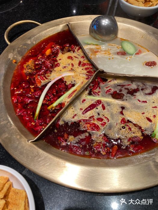 周师兄大刀腰片火锅(洪崖洞旗舰店)图片