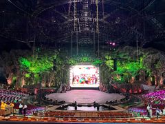 -广州长隆国际大马戏