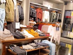 -Abercrombie&Fitch(德基广场店)