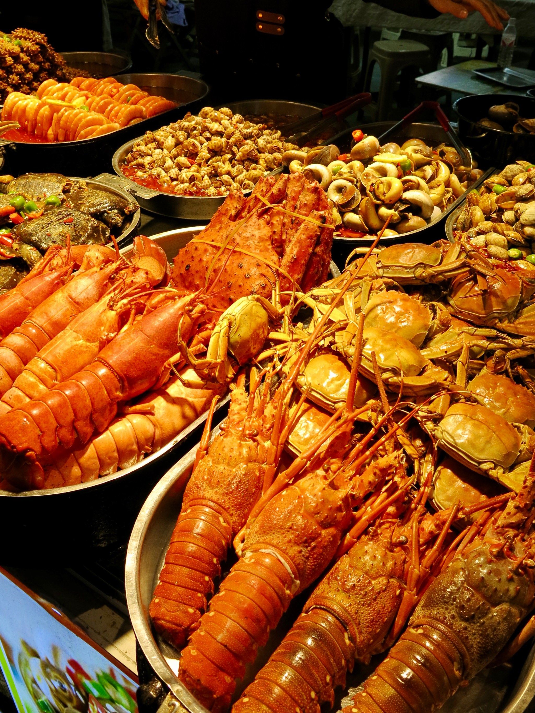 昆明双桥夜市美食小吃街,吃货的天堂不容错过!