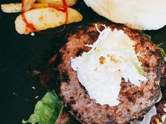 -HIGH FIVE哈福手工汉堡(桂林路店)