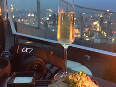 -FLAIR顶层餐厅酒吧(浦东丽思卡尔顿酒店)