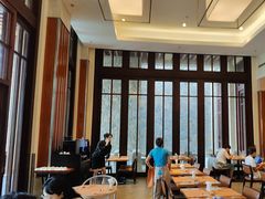 -亚龙湾希尔顿自助餐厅·海鲜·烧烤·沙滩BBQ·现场乐队