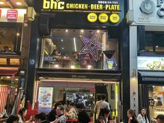 -BHC炸鸡(明洞总店)