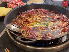 -四小区火锅·巷子里的重庆火锅(花照壁店)