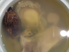 羊肚菌鲍鱼排骨汤-富豪酒家(正大广场店)
