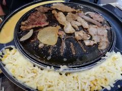 秘制五花肉-胡悦里韩式烤肉(芝罘万达广场店)