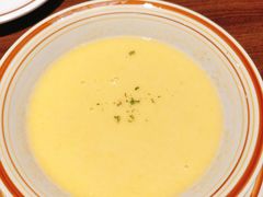 奶油玉米汤-萨莉亚意式餐厅(杭州滨江天街店)