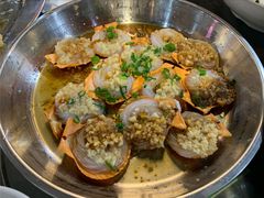 蒜蓉粉丝蒸扇贝-石岐乳鸽村(南海第三分店)